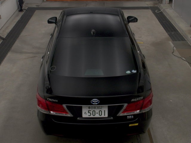 Toyota CROWN MAJESTA 2017 8321932-7