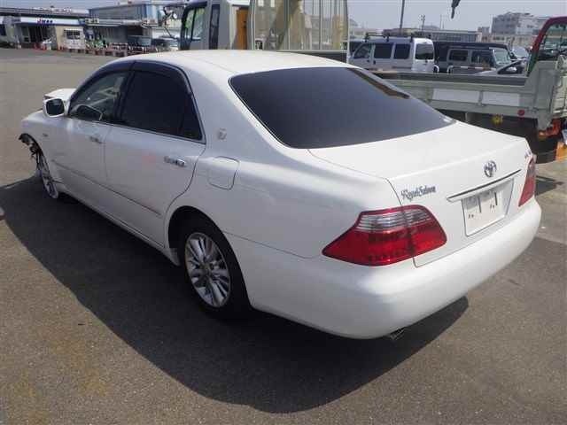 Toyota CROWN 2006 8320808-3