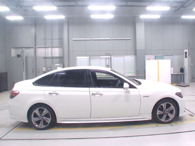 Toyota CROWN 2019 8320886-3