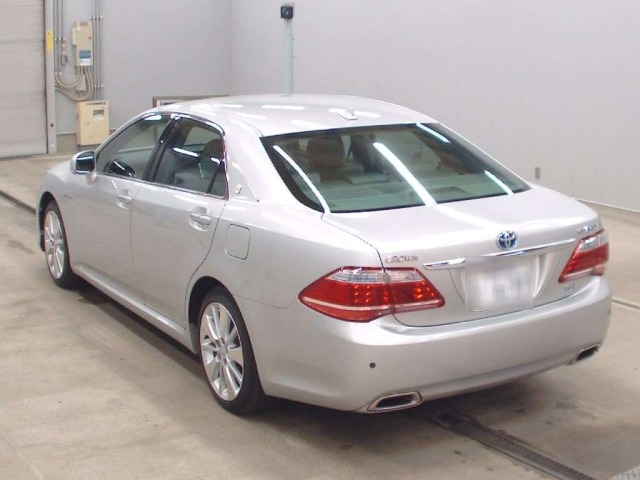 Toyota CROWN 2012 8320892-6