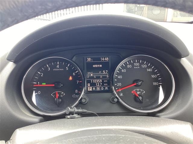 Nissan DUALIS 2013 8323052-2