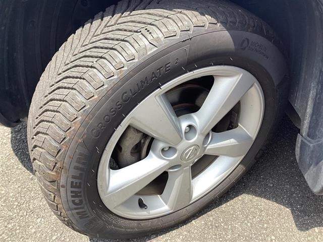 Nissan DUALIS 2013 8323052-6