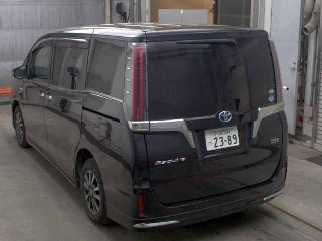 Toyota ESQUIRE 2019 8320705-1