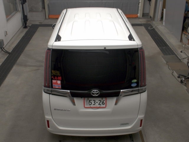 Toyota ESQUIRE 2019 8320706-7