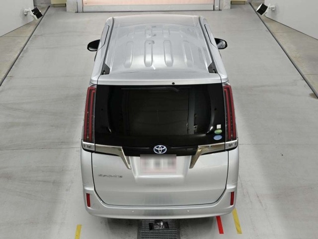 Toyota ESQUIRE 2019 8320707-8