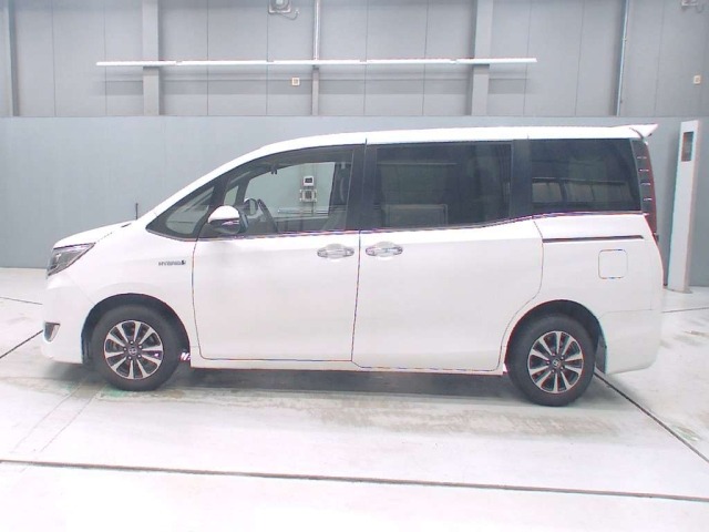 Toyota ESQUIRE 2019 8320714-4