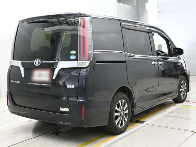 Toyota ESQUIRE 2020 8320720-1
