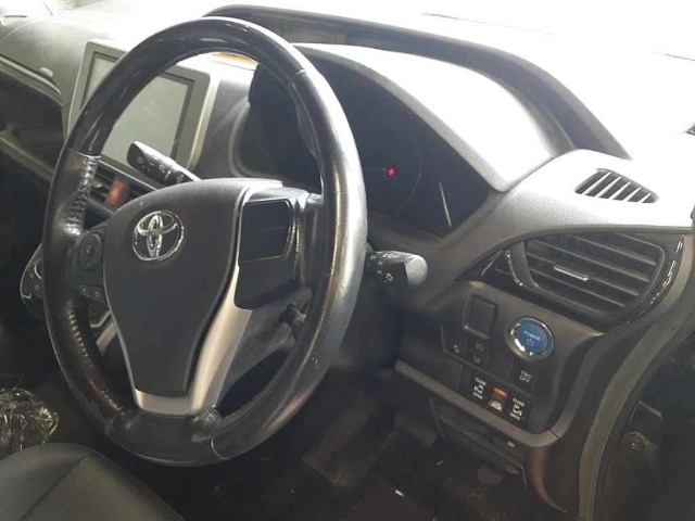 Toyota ESQUIRE 2020 8320720-9