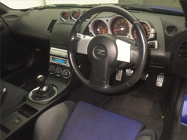 Nissan FAIRLADY Z 2004 8322977-3