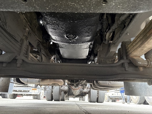 Isuzu GIGA 2014 8320335-9