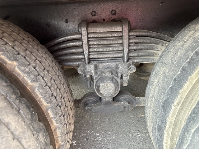 Isuzu GIGA 2012 8320377-8