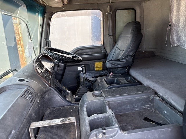 Isuzu GIGA 2005 8320437-5