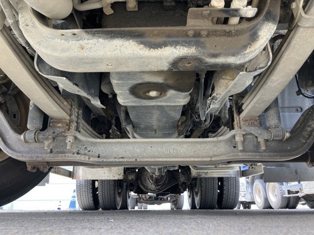 Isuzu GIGA 2005 8320437-9
