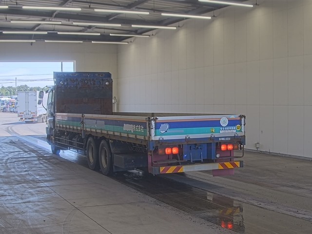 Isuzu GIGA 2011 8320438-1