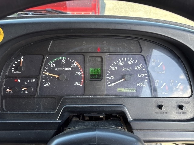 Isuzu GIGA 2011 8320438-6