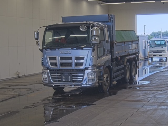 Isuzu GIGA 2014 8320497-0