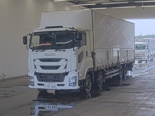 Isuzu GIGA 2017 8320517-0