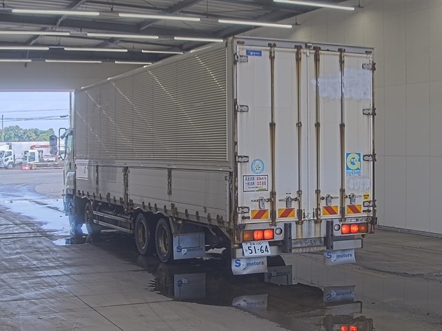 Isuzu GIGA 2017 8320517-1
