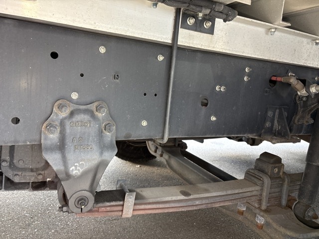 Isuzu GIGA 2023 8320536-11