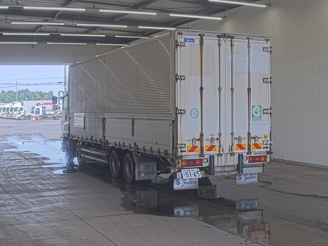 Isuzu GIGA 2017 8320537-1