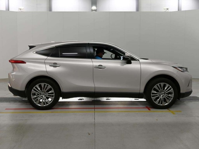 Toyota HARRIER 2023 8320469-3