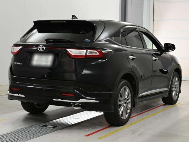 Toyota HARRIER 2018 8320470-1