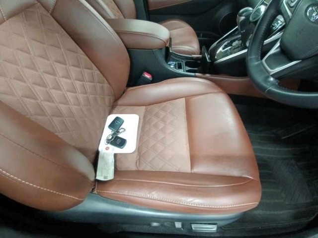 Toyota HARRIER 2018 8320470-10