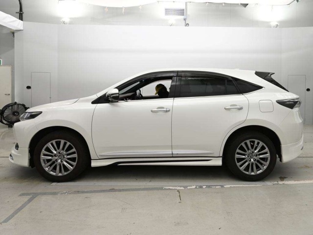 Toyota HARRIER 2016 8320526-4