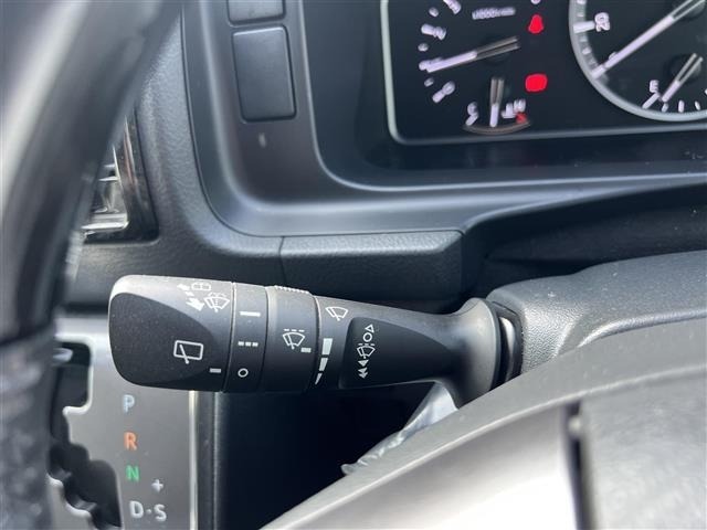 Toyota HIACE VAN 2022 8309181-28
