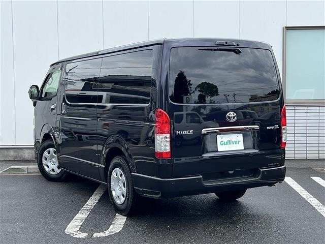 Toyota HIACE VAN 2022 8309181-29