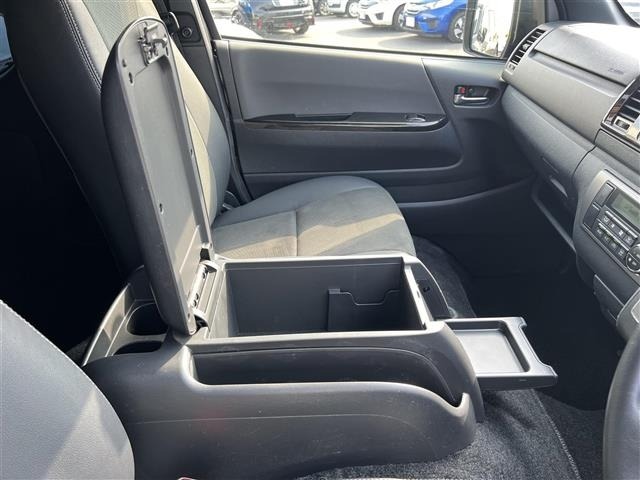 Toyota HIACE VAN 2022 8309181-3