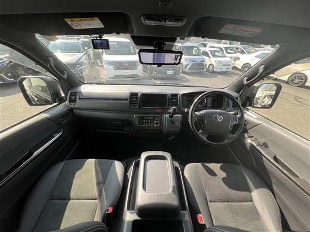 Toyota HIACE VAN 2022 8309181-30