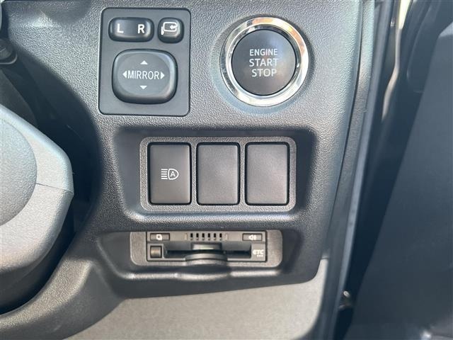 Toyota HIACE VAN 2022 8309181-35