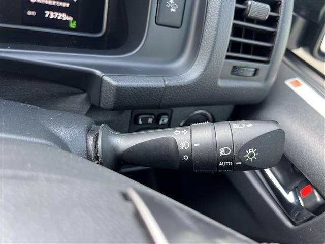 Toyota HIACE VAN 2022 8309181-38