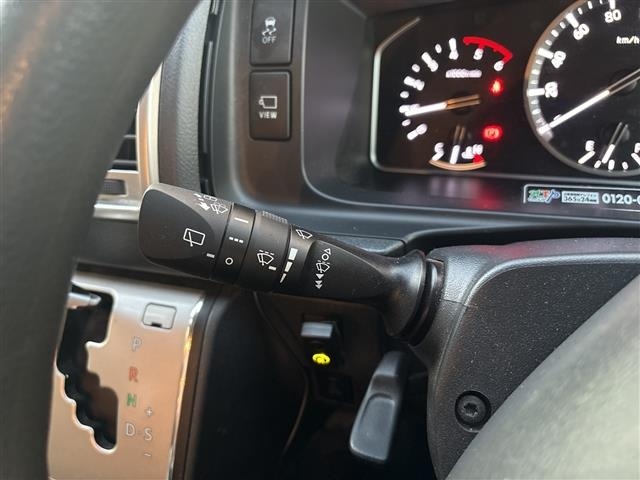 Toyota HIACE VAN 2021 8309182-10