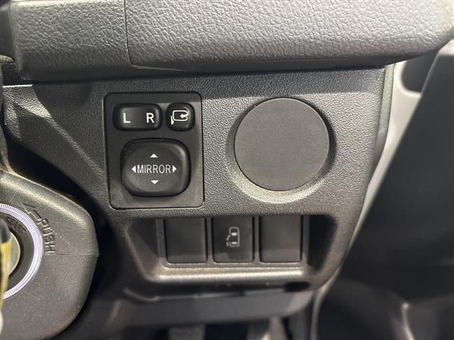 Toyota HIACE VAN 2021 8309182-12