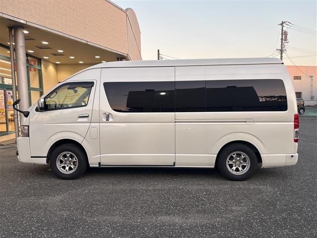 Toyota HIACE VAN 2021 8309182-18