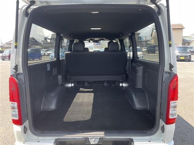 Toyota HIACE VAN 2024 8309189-10