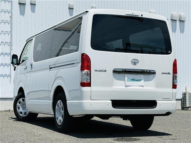 Toyota HIACE VAN 2024 8309189-13