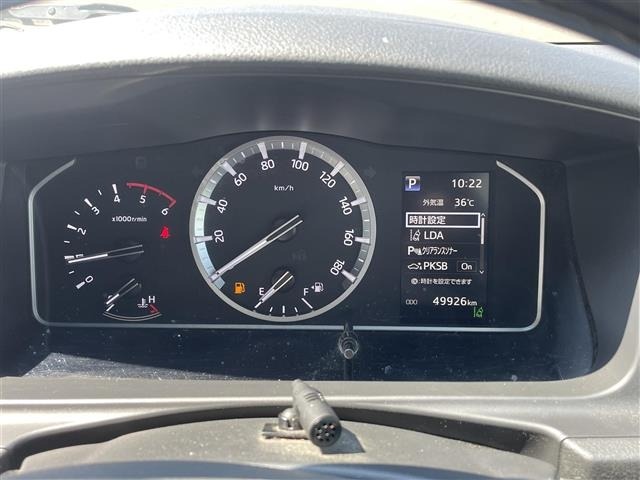Toyota HIACE VAN 2024 8309189-17