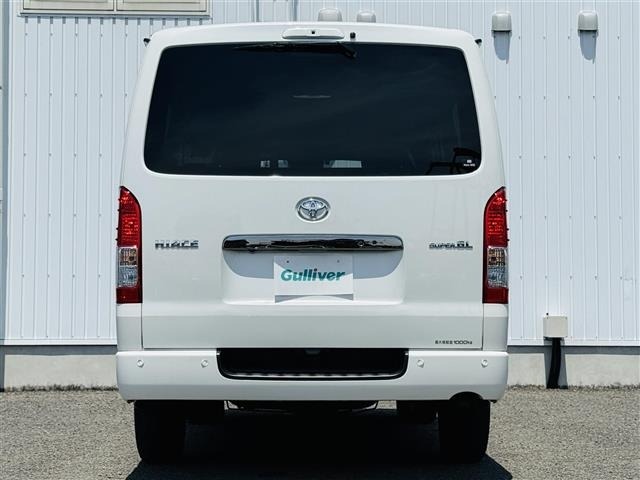 Toyota HIACE VAN 2024 8309189-20