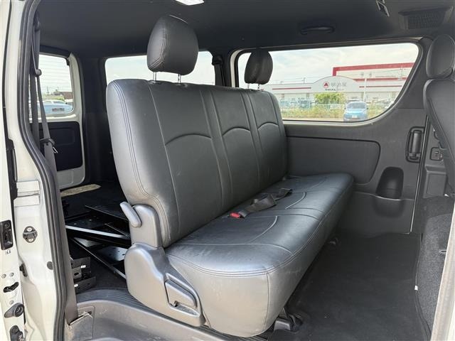 Toyota HIACE VAN 2024 8309189-7