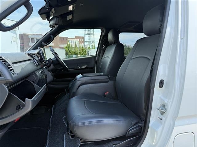 Toyota HIACE VAN 2024 8309189-8