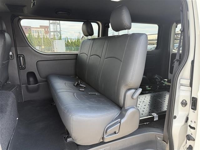 Toyota HIACE VAN 2024 8309189-9