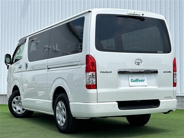 Toyota HIACE VAN 2024 8309190-13