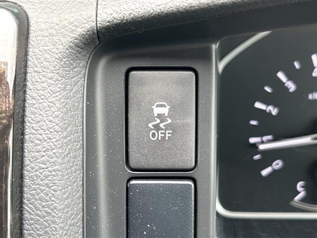 Toyota HIACE VAN 2024 8309190-3