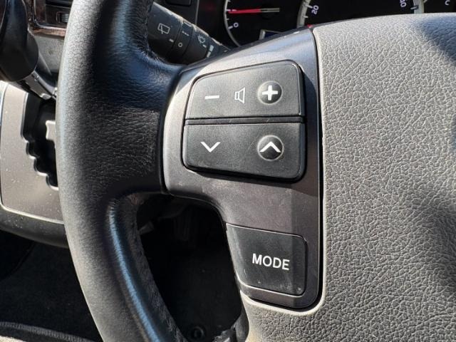 Toyota HIACE VAN 2019 8309212-2