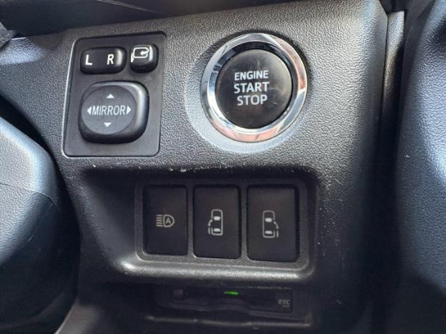 Toyota HIACE VAN 2019 8309213-4