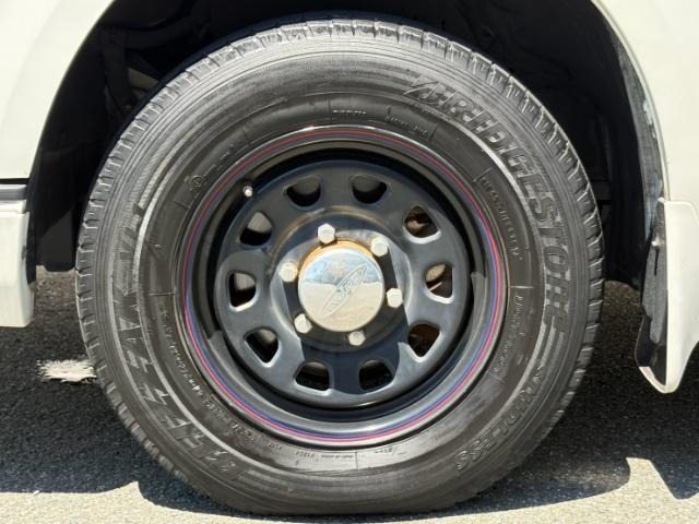 Toyota HIACE VAN 2019 8309213-7