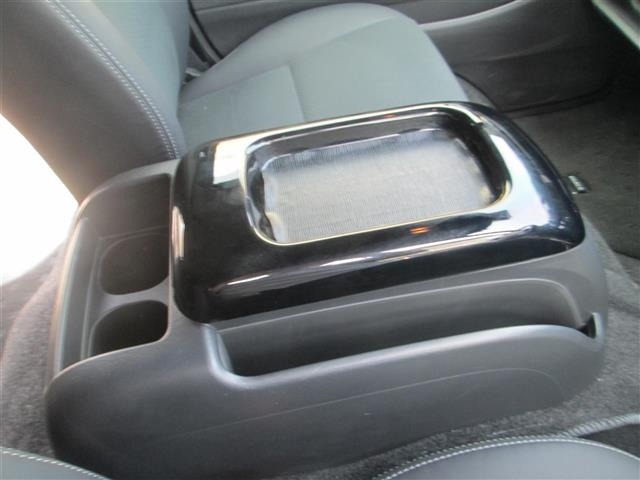 Toyota HIACE VAN 2024 8309214-11